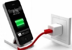 這8種最傷手機(jī)的充電方式你犯了嗎？